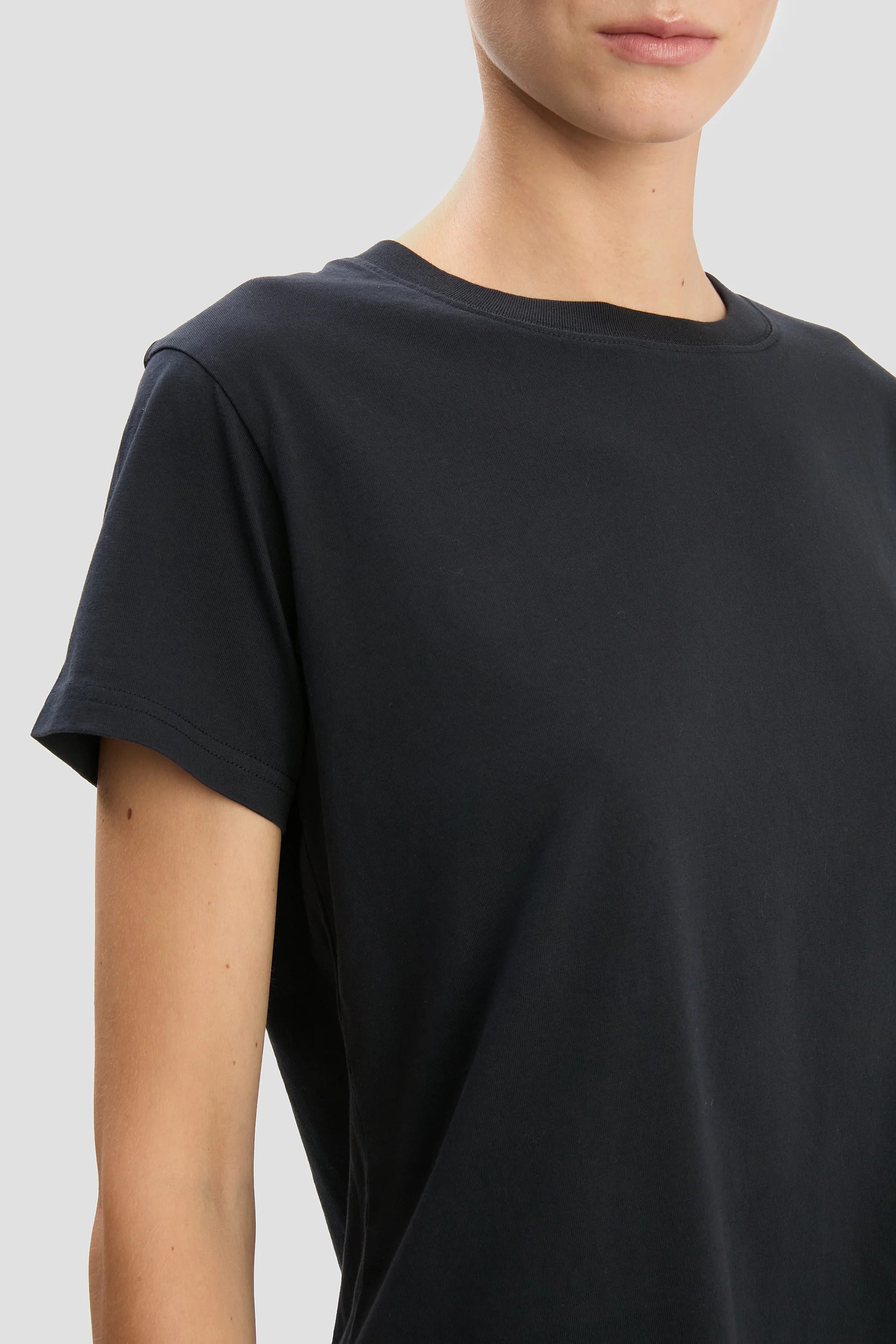 Shrunken Fit T-Shirt In Navy - Image 3