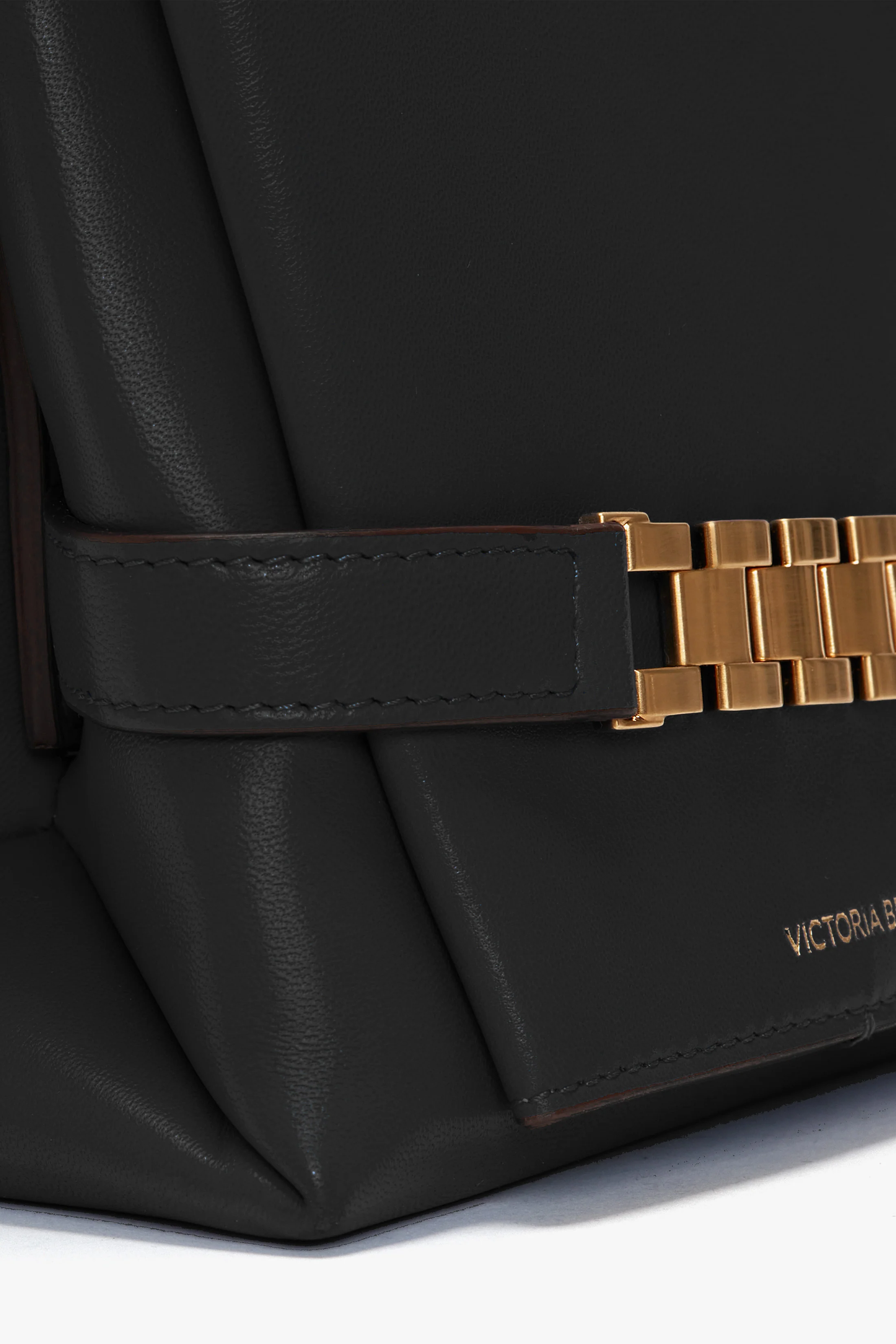 Chain Pouch Bag In Black Leather - Image 4