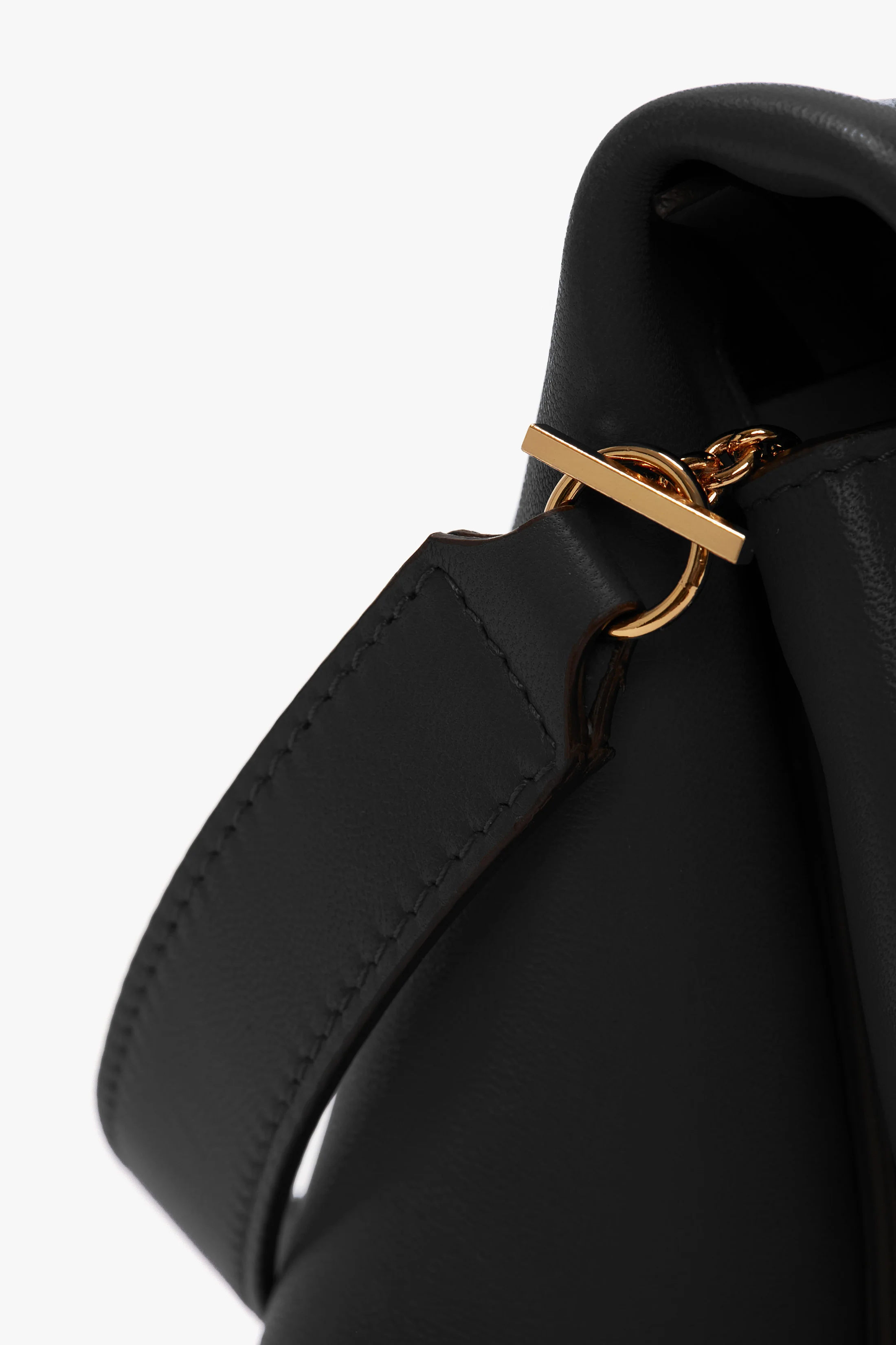 Chain Pouch Bag In Black Leather - Image 5