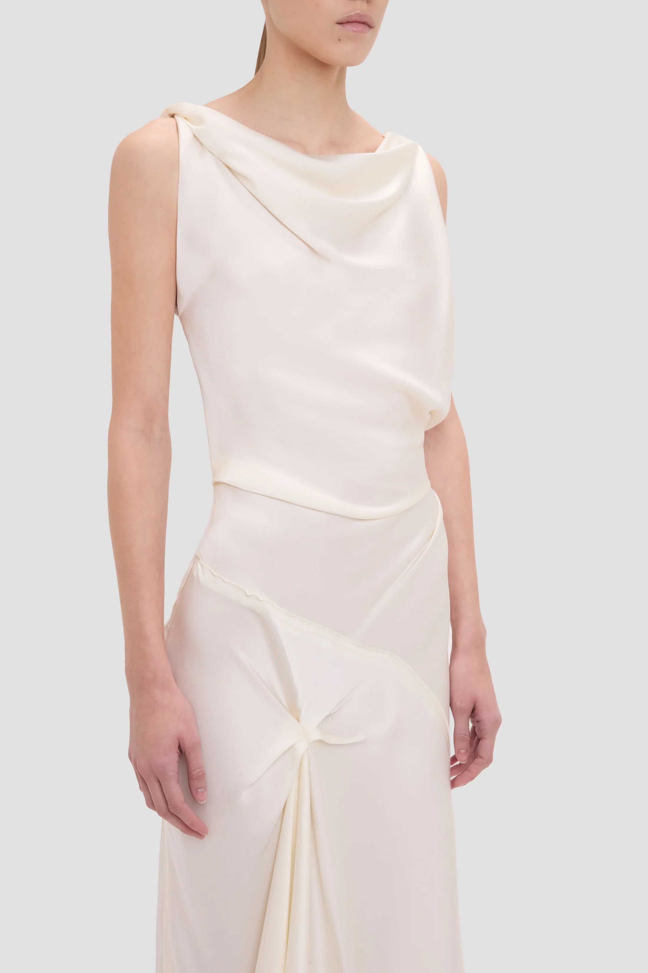 Posy Gown In Ivory - Image 3