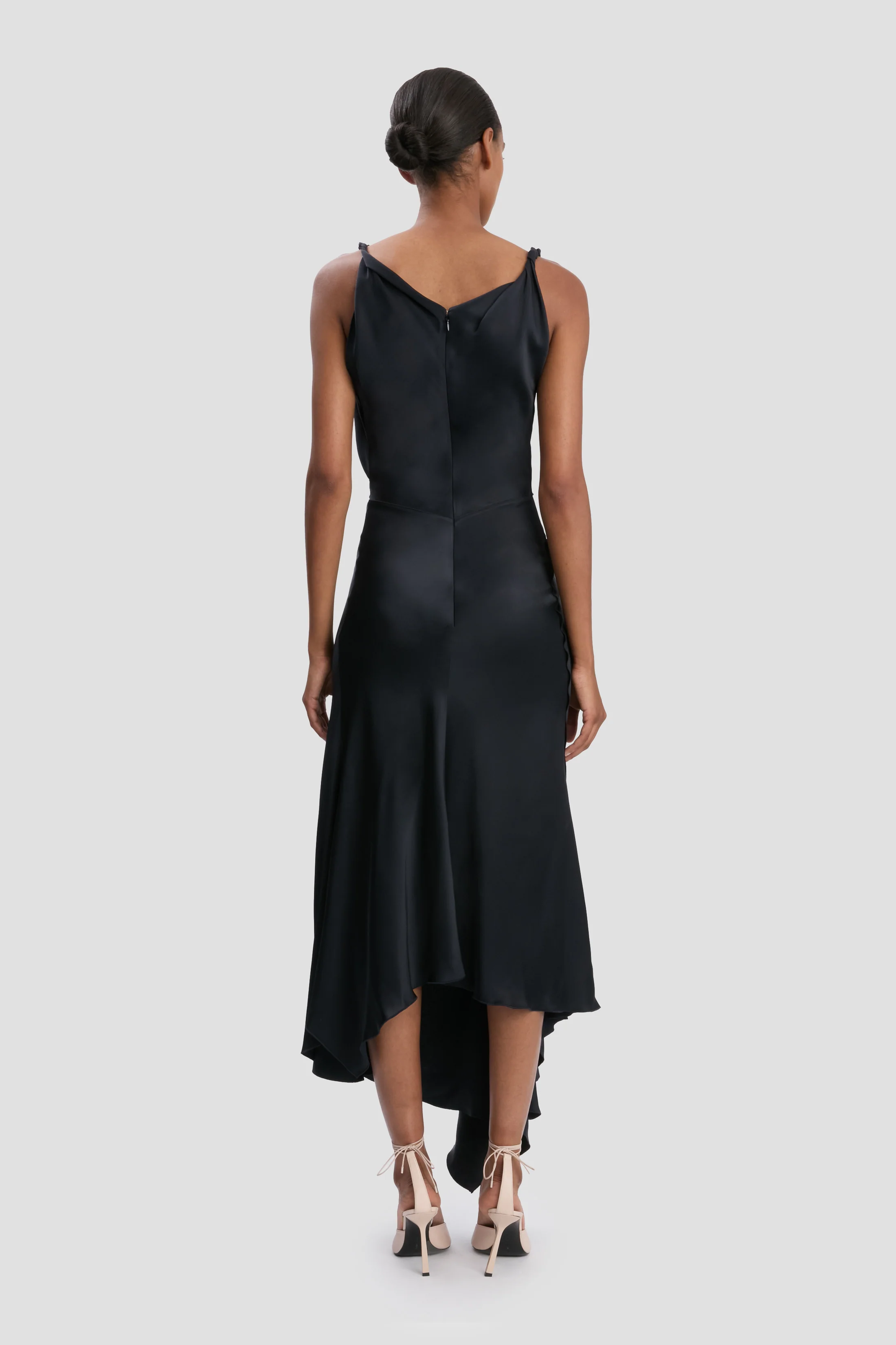 Posy Midi Dress In Navy - Image 4
